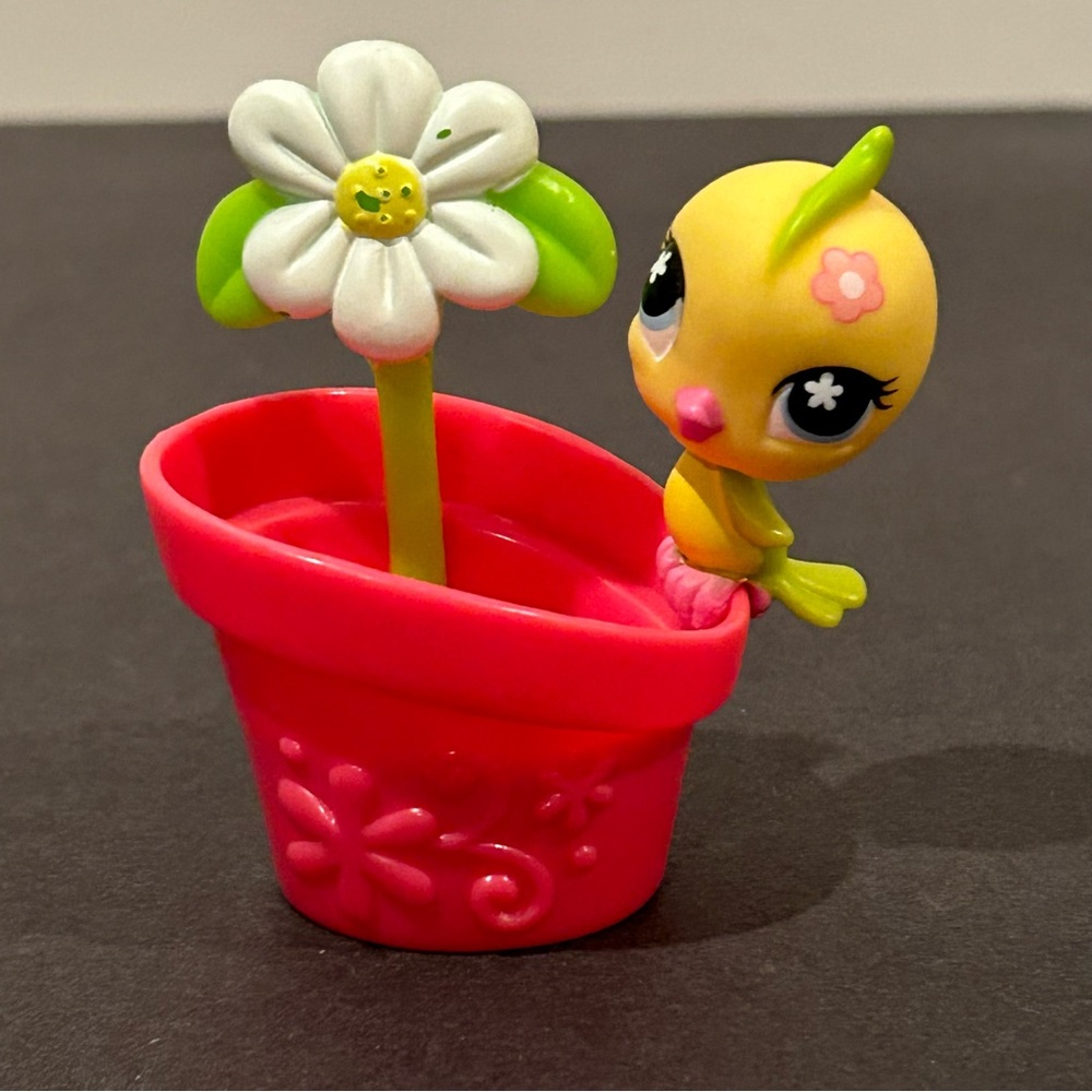 Littlest Pet Shop Parakeet 595